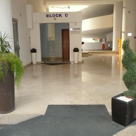T&E Apartment Larnaca Luaran gambar
