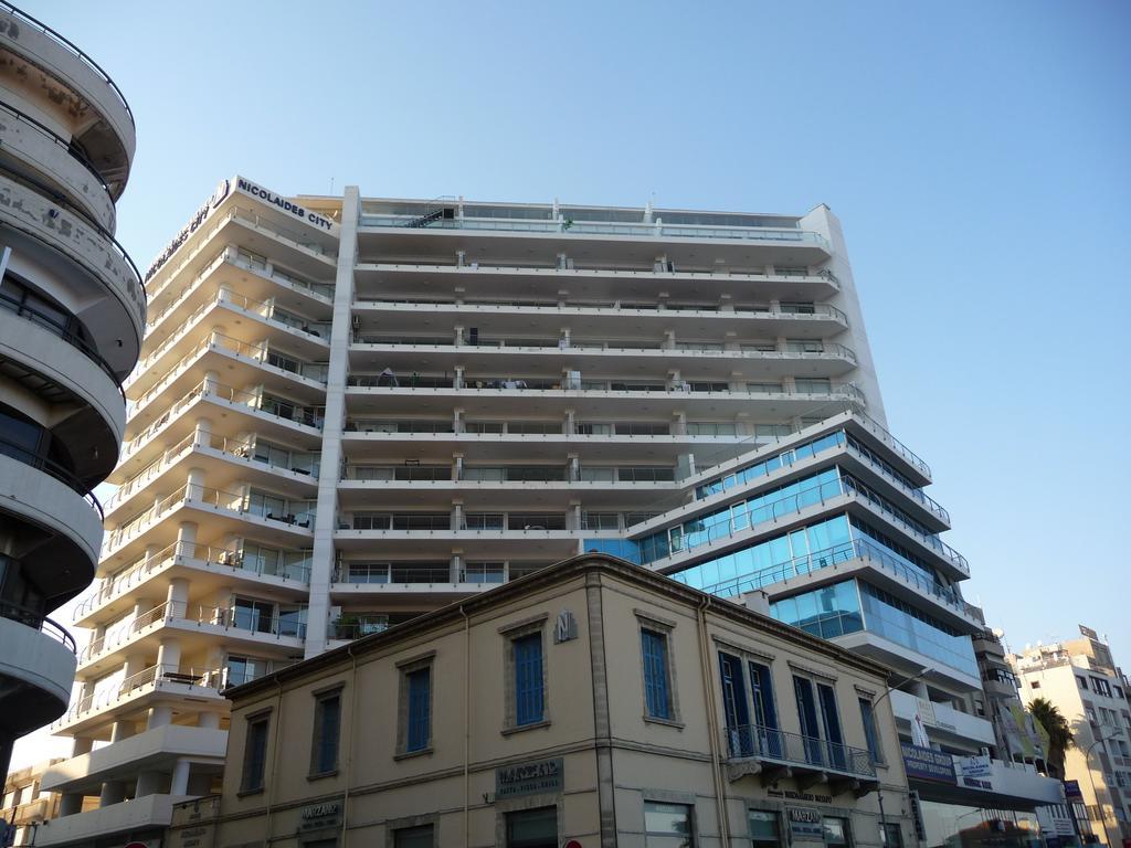 T&E Apartment Larnaca Luaran gambar